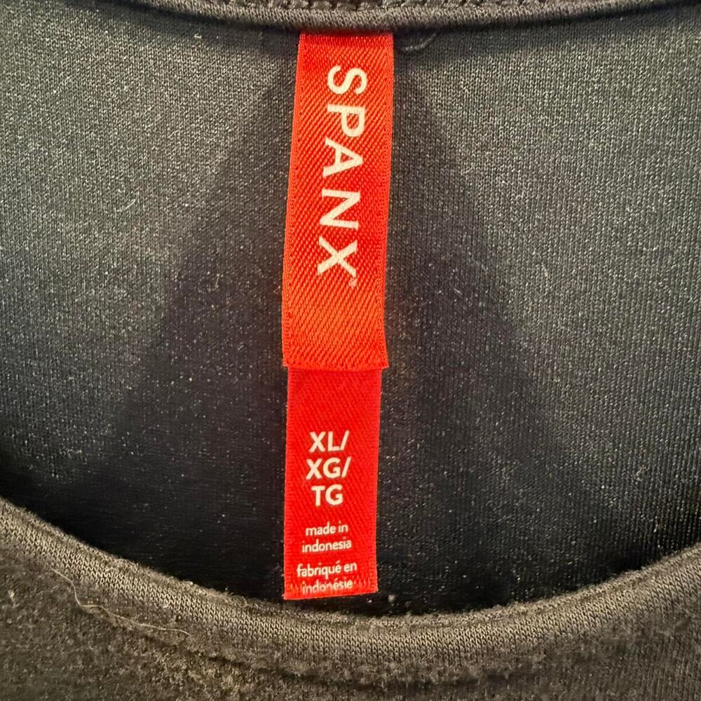 Black sleeveless blouseshirt spanx spanx - Picture 2 of 3